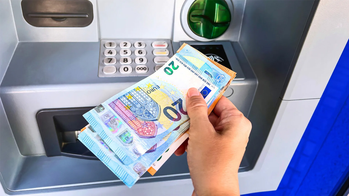Crédit Agricole : un grand bouleversement à venir pour les retraits d’argent de tous les clients