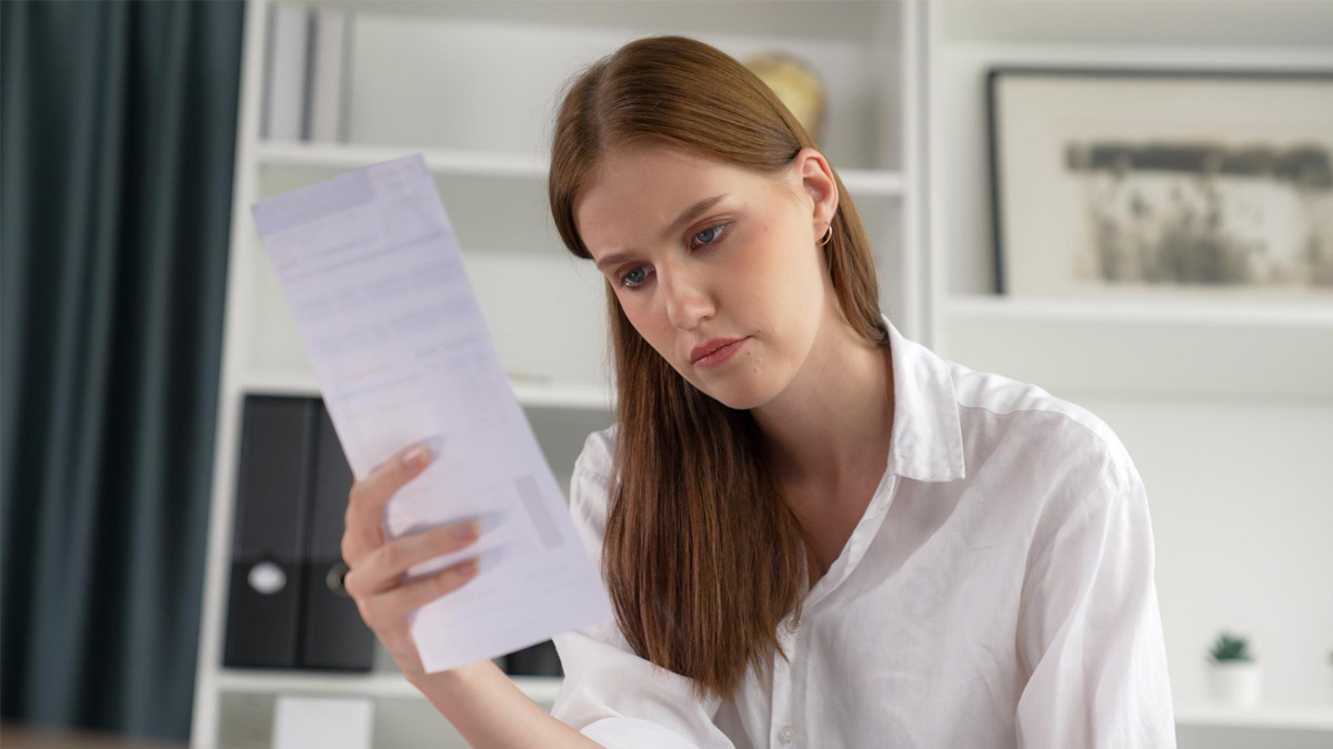 Attention ! Une simple ligne sur votre fiche de paie pourrait faire baisser vos aides sociales