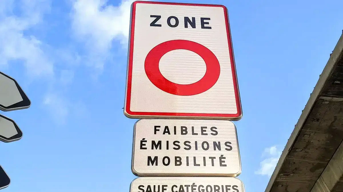 Fin des ZFE : peut-on espérer un remboursement de la vignette Crit’Air ?