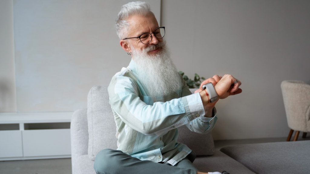 Retraite 2025 : quel revenu pour vivre seul sans se serrer la ceinture ?