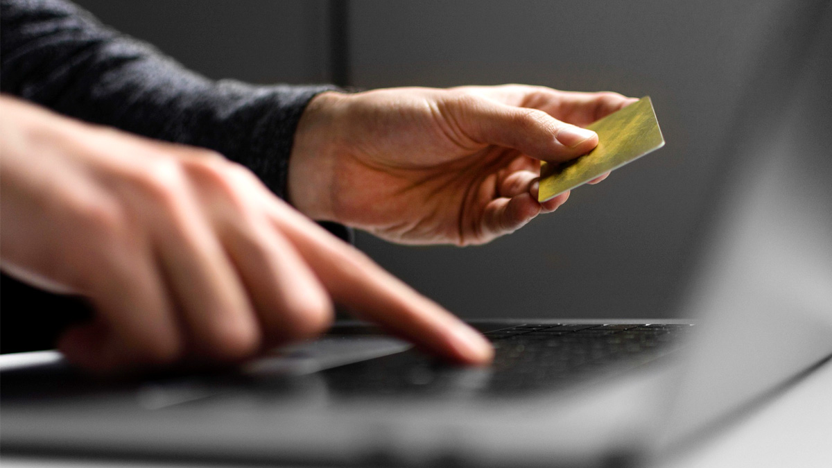 7 personnes sur 10 ignorent qu’elles sont victimes d’une fraude sur leur compte bancaire ; il n’y a qu’une façon de le découvrir…