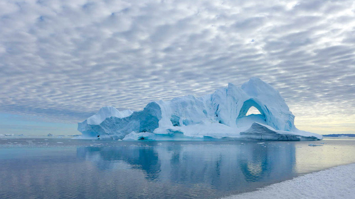 Coup de théâtre au Groenland : un glacier s’effondre, un mégatsunami secoue la planète pendant 9 jours