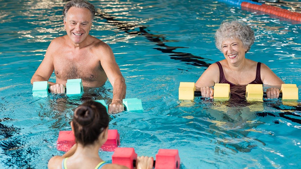 Ni piscine ni aquagym : cet exercice est le plus efficace après 65 ans pour éviter les chutes