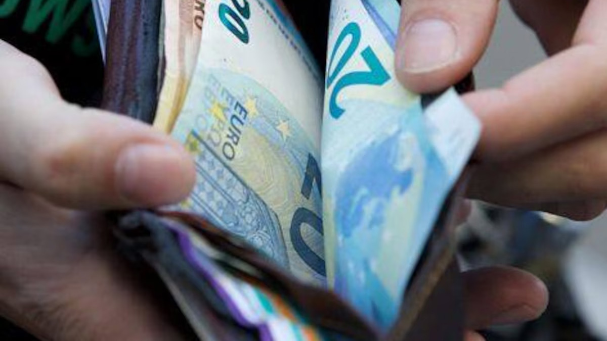 Ce pays voisin de la France recrute massivement, et le salaire minimum y atteint 3.000 euros : découvrez les secteurs concernés