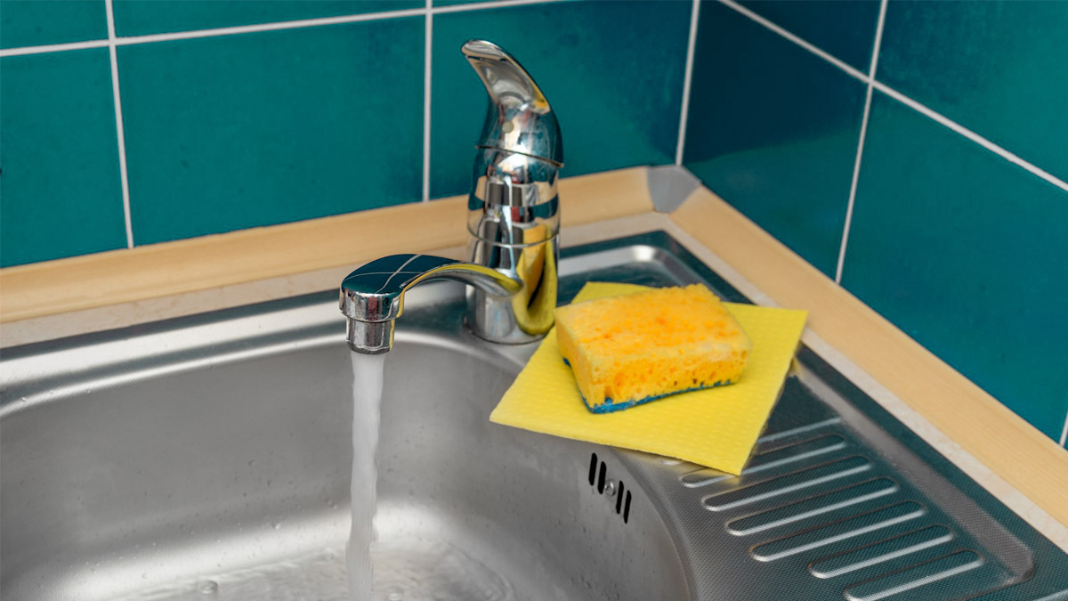 Comment éliminer les taches de calcaire sur un évier noir : le secret pour le rendre impeccable