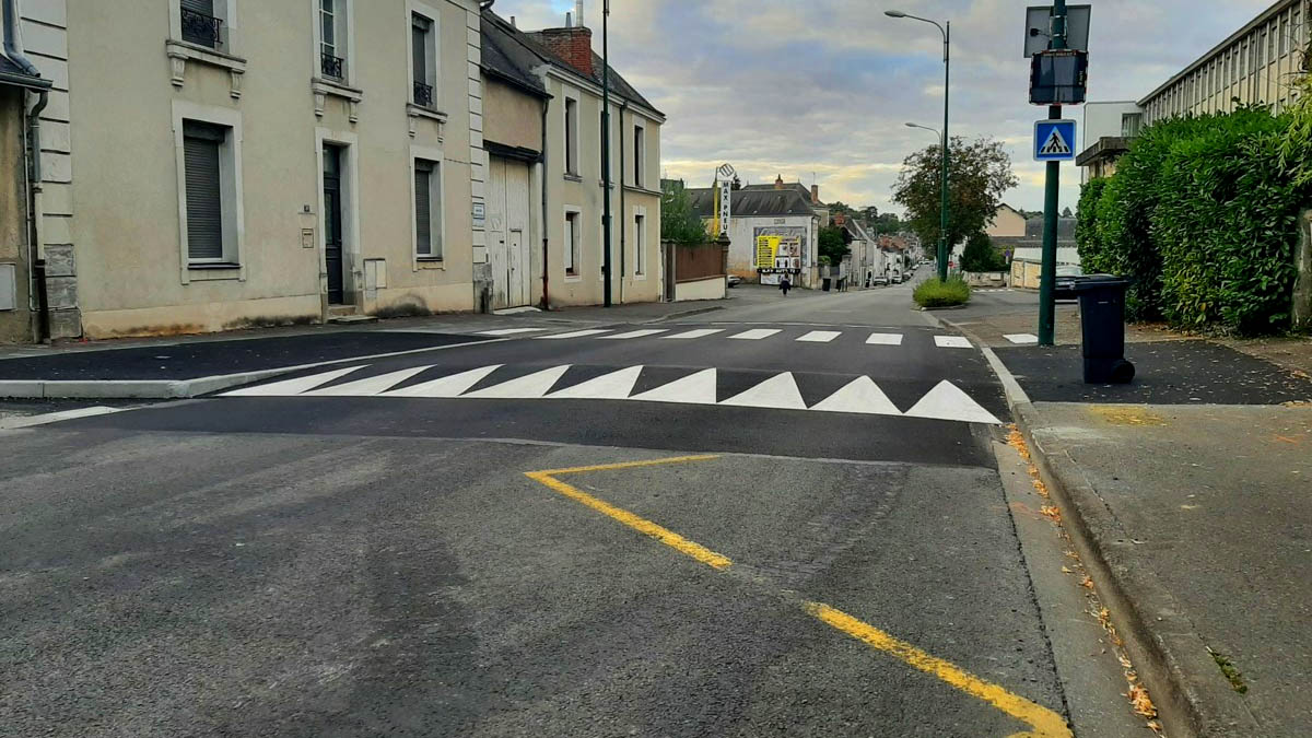 Fin des ralentisseurs et dos d’âne en France : une décision du Conseil d’État change la donne