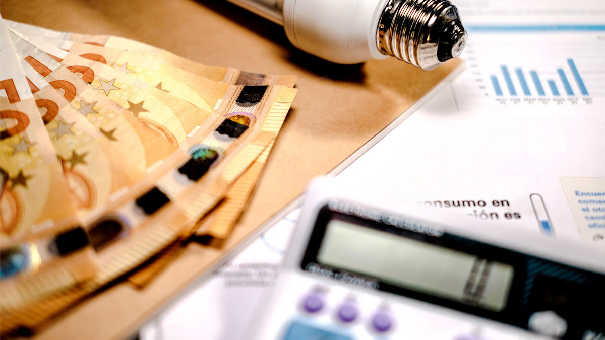 La facture d’électricité de Sophie atteint 6000 euros, loin des 1000 euros prévus par le DPE