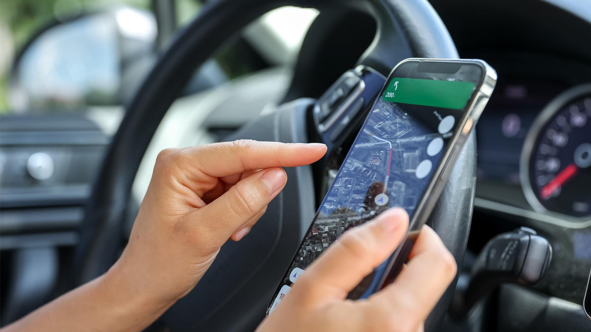Retard à cause de Google Maps et Waze : ces applis vous guident souvent sur un mauvais itinéraire…