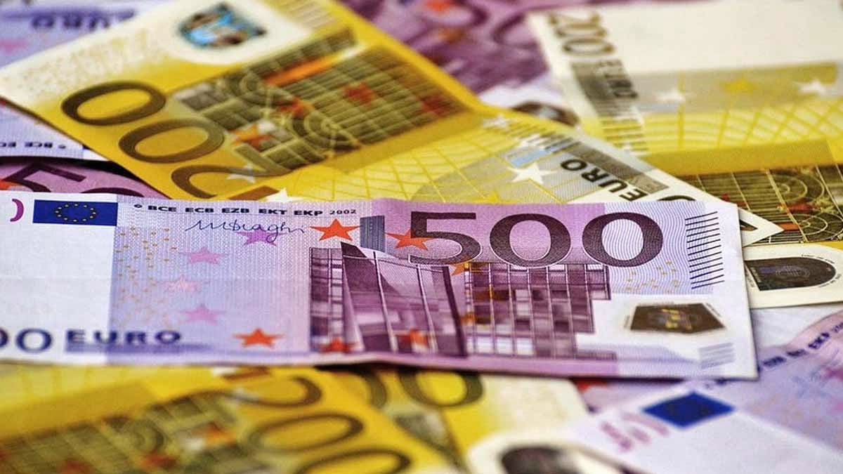Coup de théâtre : une retraitée gagne 71,5 millions au loto, mais une application lui fait tout perdre en une semaine