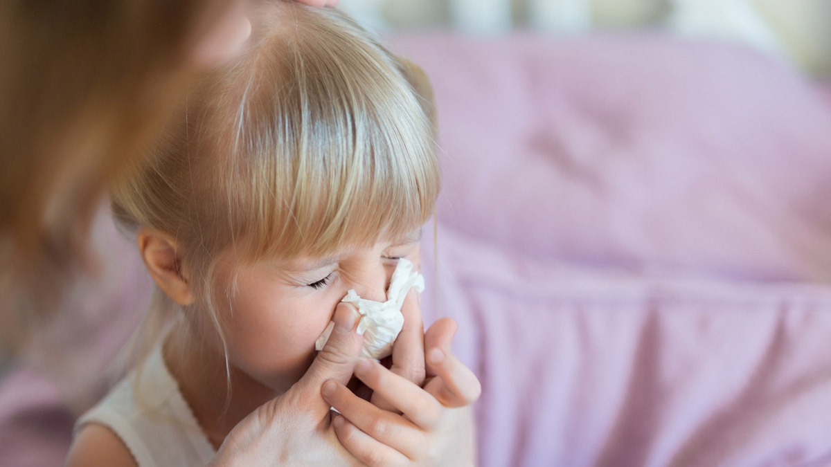 Le petit geste pour éviter les virus de l’automne (que la plupart des parents négligent)