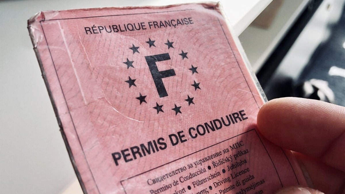 Automobilistes : attention, cette erreur « banale » au volant peut désormais vous coûter votre permis de conduire