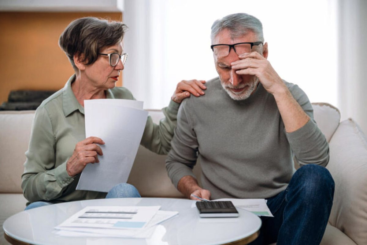 Coup dur pour les retraités : une baisse inattendue frappe les pensions d’octobre