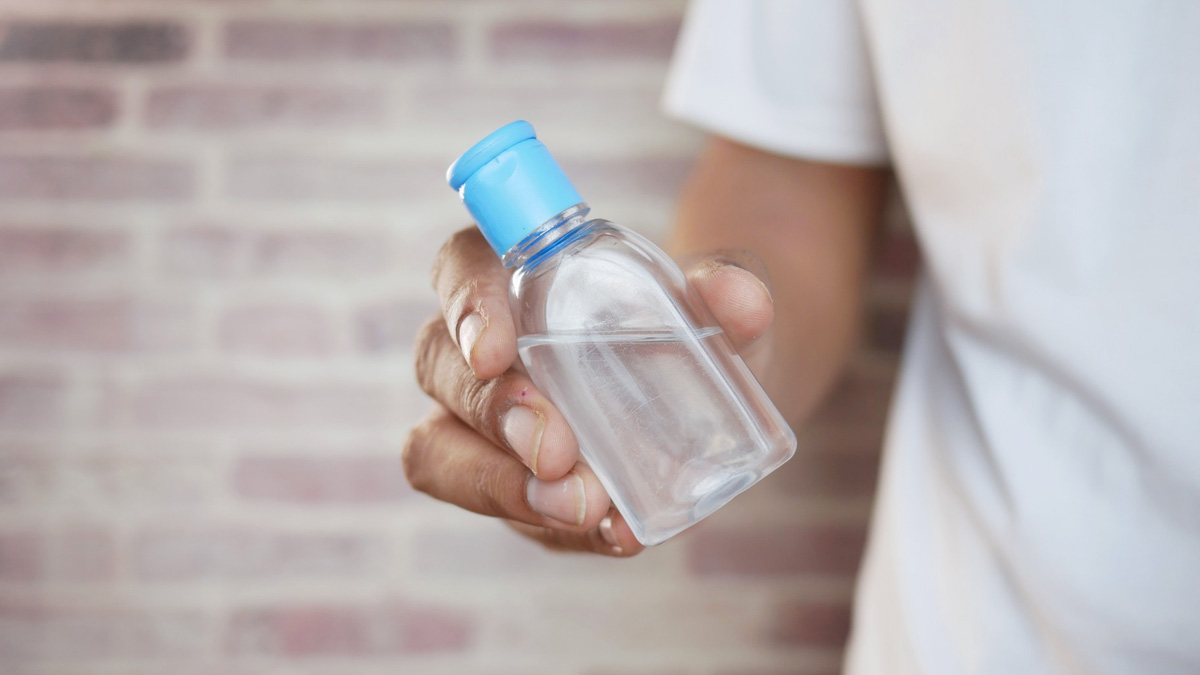 « Je n’achète plus jamais de sérum physiologique depuis que je connais cette astuce toute simple »