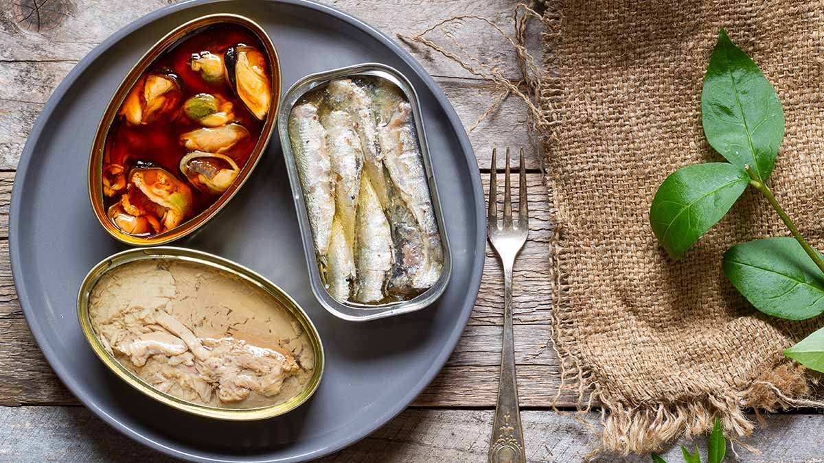 Ni maquereau ni sardine : ce poisson en conserve est le meilleur pour la santé, selon un médecin