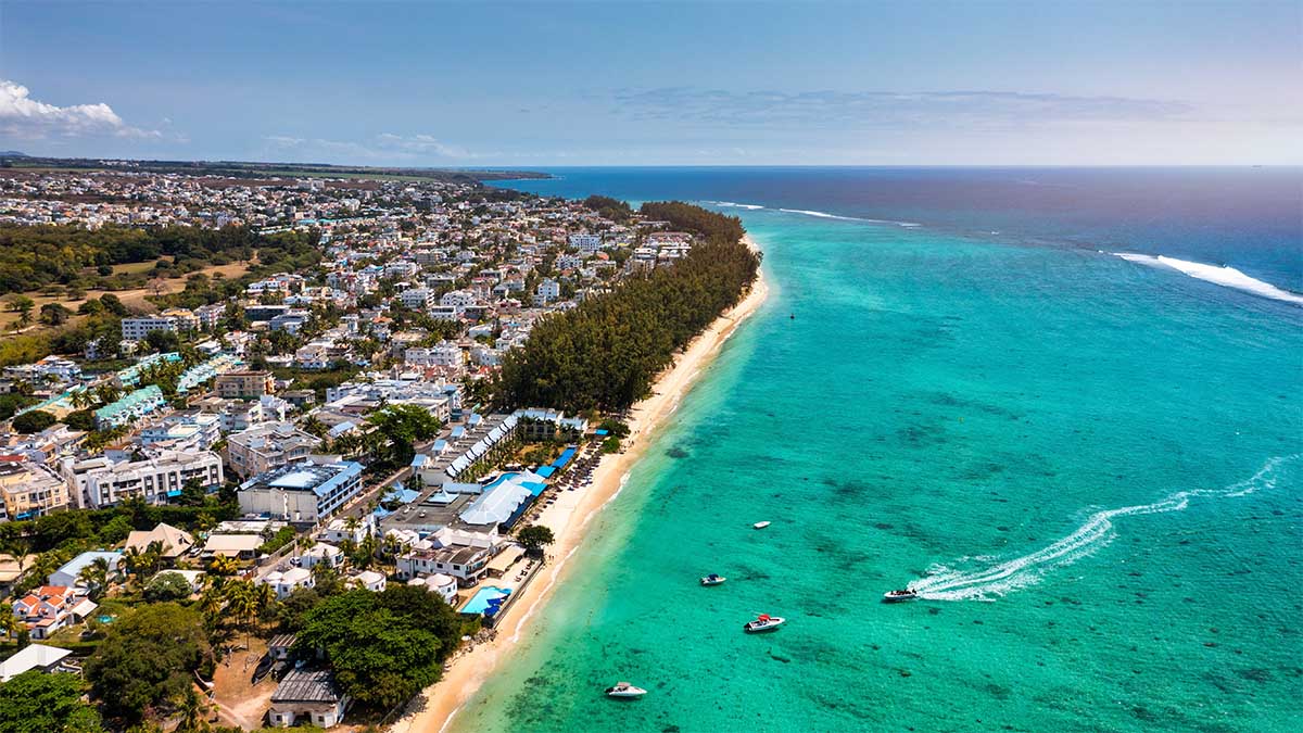 Retraite au paradis : 3 000 Français vivent sur cette île au soleil avec des avantages fiscaux