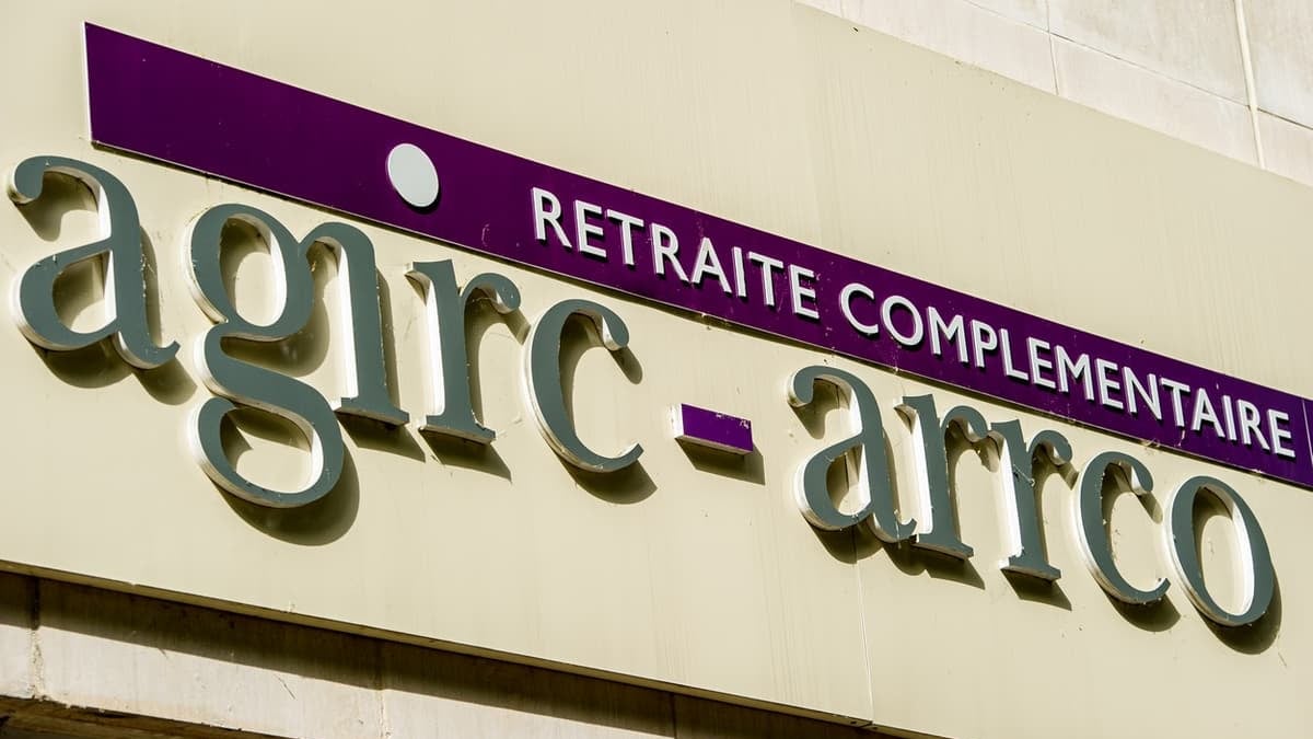 Bonne nouvelle : Agirc-Arrco annonce un virement surprise pour les séniors cette semaine, vérifiez votre compte !