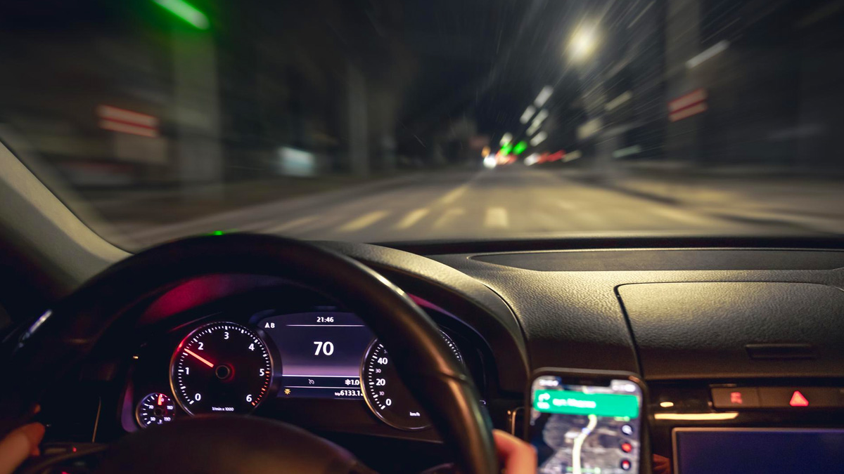 C’est confirmé : seuls deux endroits dans le monde n’imposent aucune limitation de vitesse pour les voitures (et ils sont très différents)