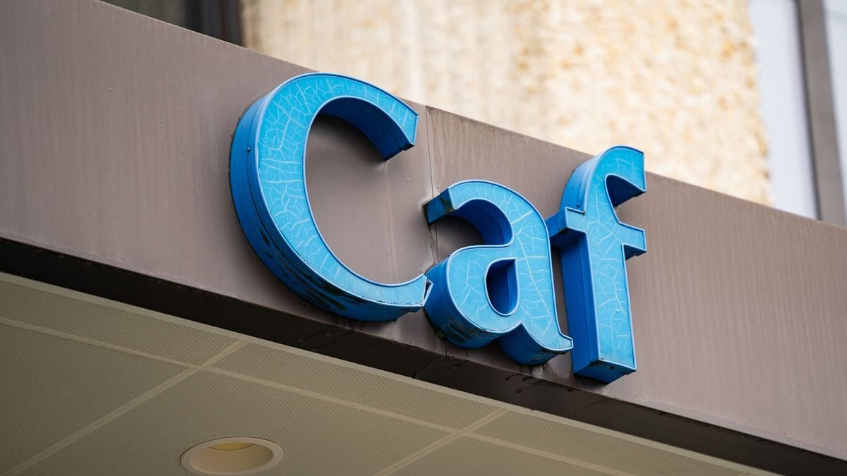 C’est officiel : avant la retraite, la CAF propose une aide méconnue de plus de 600 € par mois que beaucoup oublient de réclamer