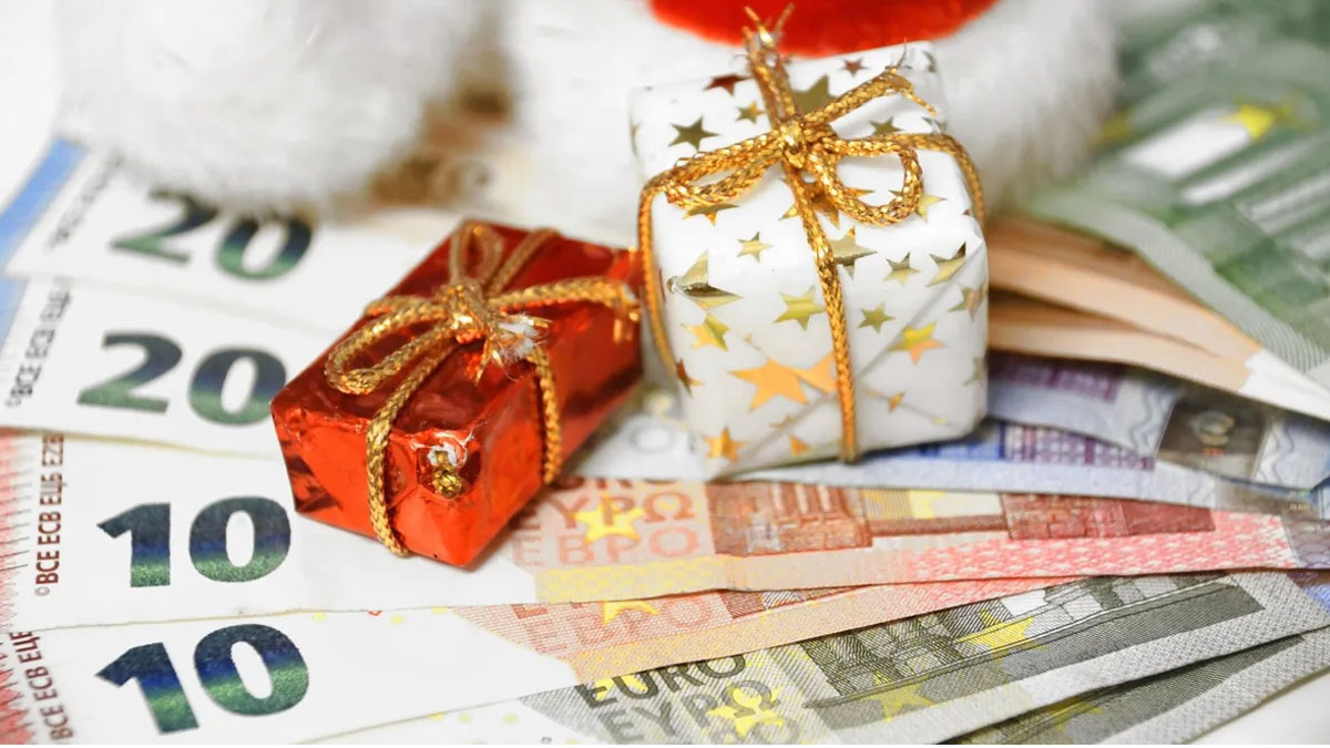 C’est officiel : la CAF dévoile le montant de la Prime de Noël 2025 prévue pour décembre