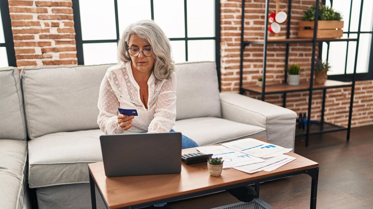 C’est validé par le gouvernement : le montant maximal de retraite en 2026 est connu et suscite la réaction des séniors