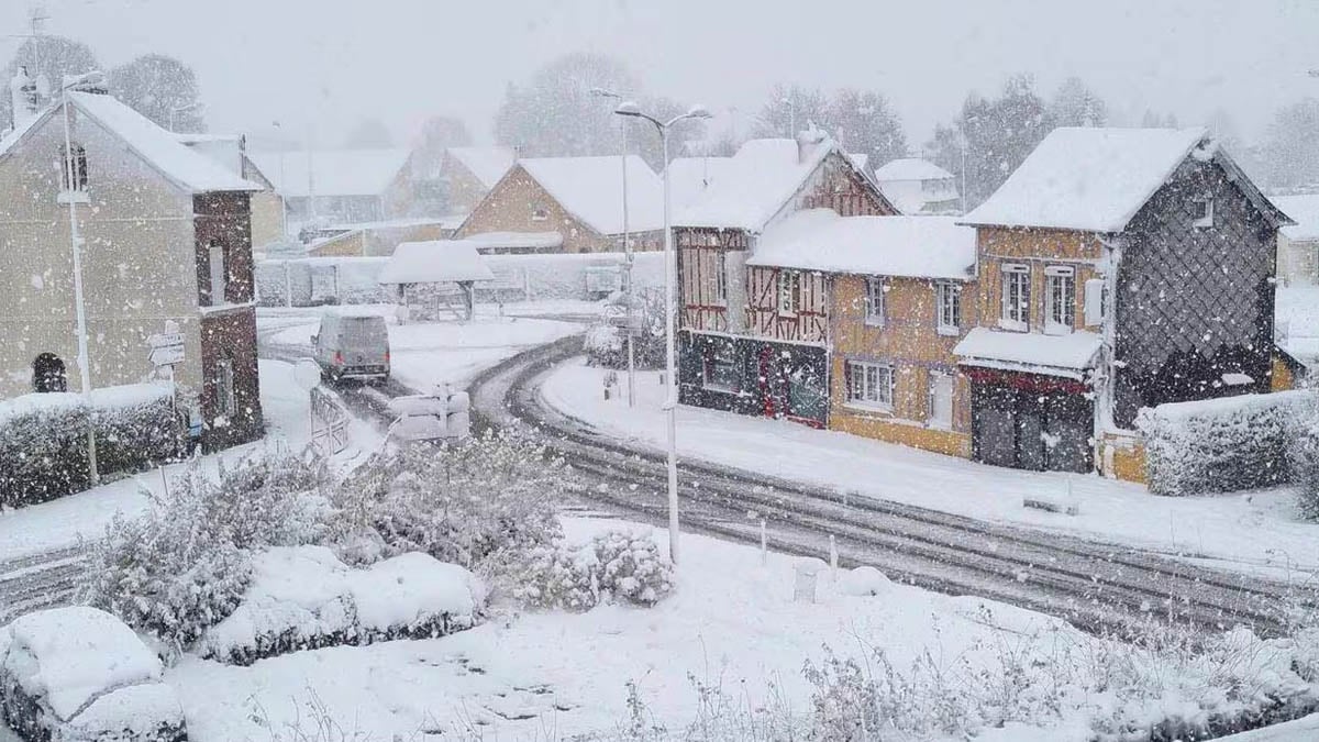 La nouvelle est tombée : jusqu’à 20 cm de neige à venir dans ces départements, d’après Météo-France