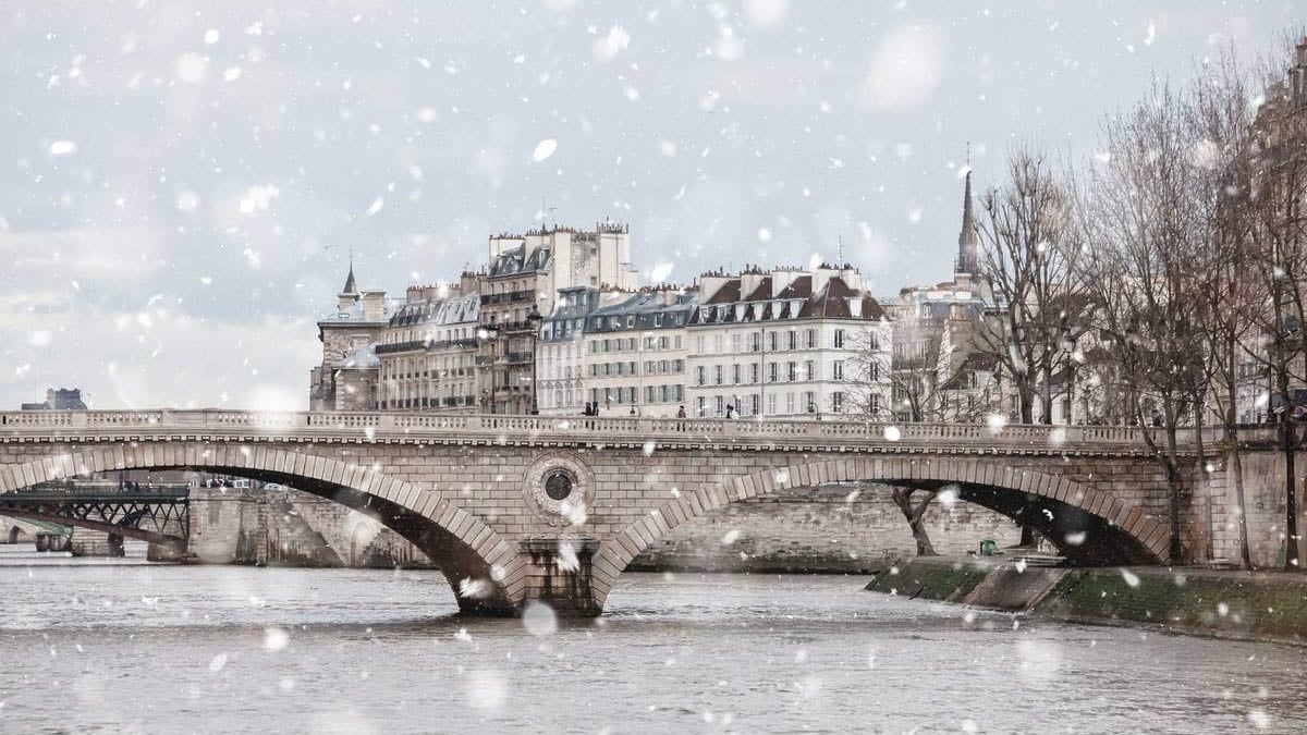 « La vague de froid arrive » : vent glacial, -12 °C et neige la semaine prochaine — quelles régions seront touchées ?