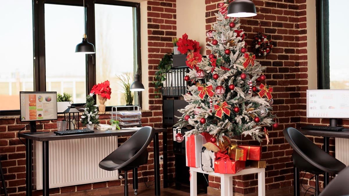 Noël 2025 : fini les décos jetables, transformez vos objets et matériaux recyclés en déco récup ultra chic (presque zéro déchet)