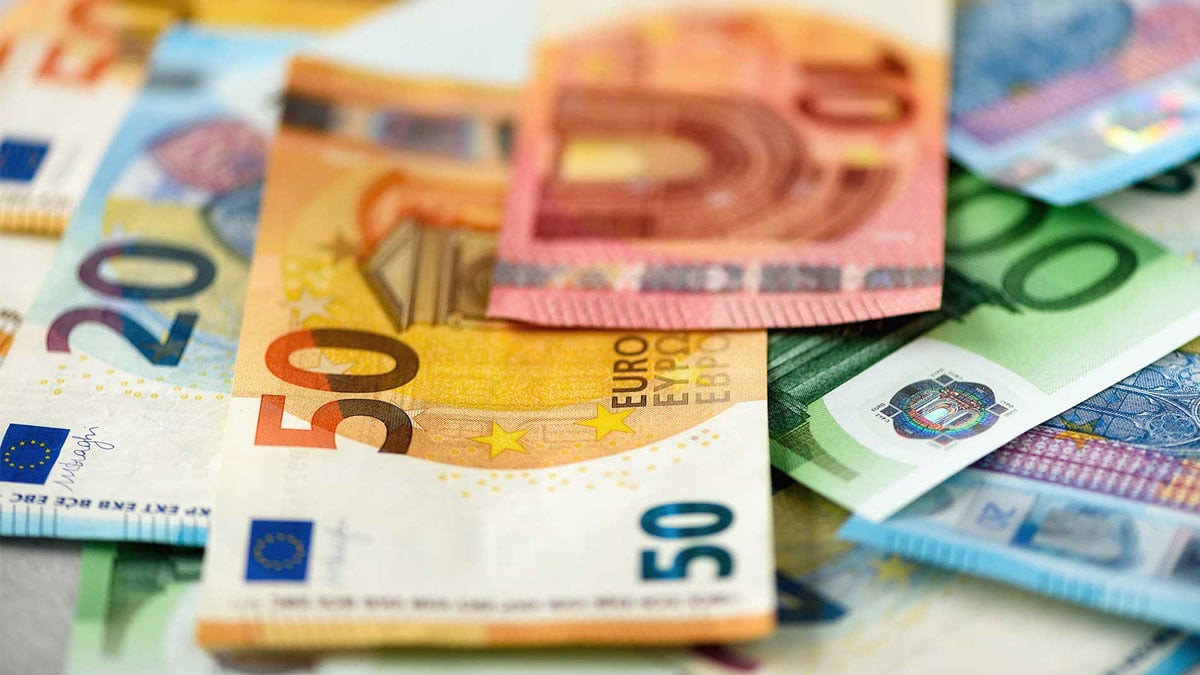 C’est officiel : recevoir un virement, une voiture ou un gros cadeau pourrait vous exposer à un contrôle fiscal en 2026