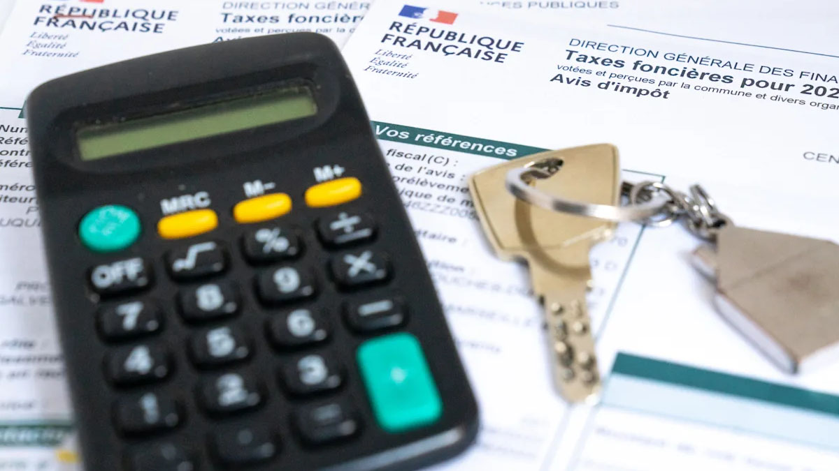 En attendant la réforme des bases locatives de 2026, la progression de la taxe foncière se tasse