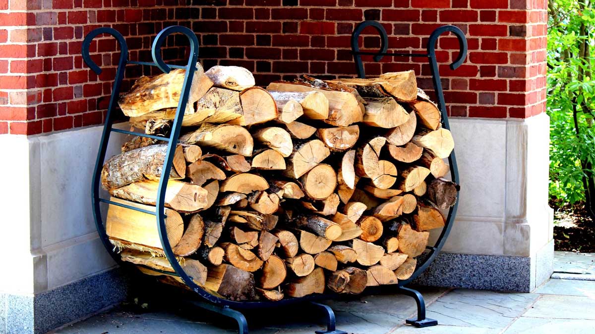 Pourquoi votre maison reste froide malgré le poêle : les astuces secrètes à connaître